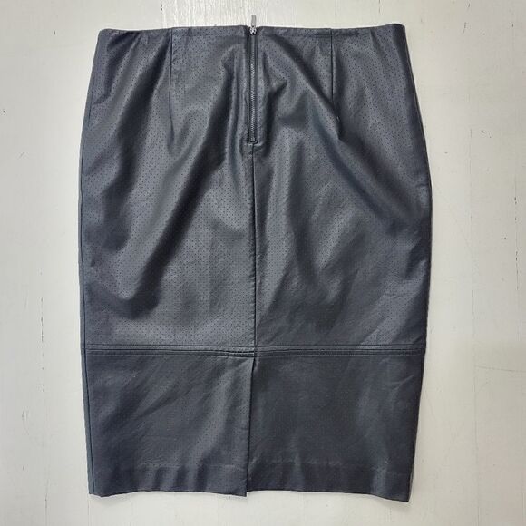Reitmans black perforated pleather pencil skirt - Picture 3 of 6